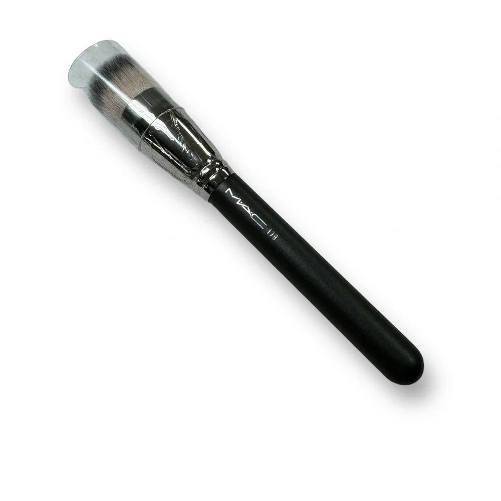 NEW MAC Cosmetics 170 Synthetic Rounded Slant Brush • THE MAC Foundation Brush!